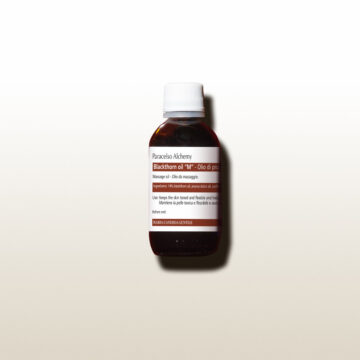 Olio per massaggio di prugnolo della linea Paracelso Alchemy di Maria Candida Gentile